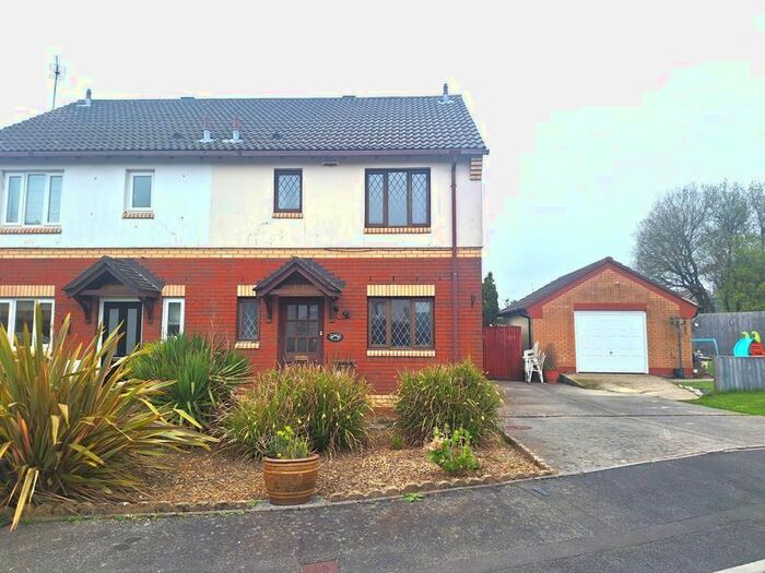 3 Bedroom Property To Rent In Clos Y Dolydd, Beddau, Pontypridd, CF38
