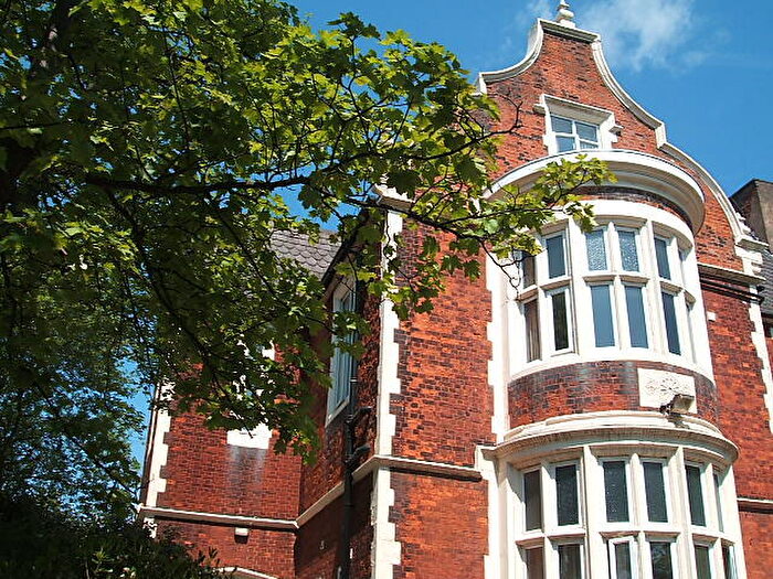 1 Bedroom Apartment To Rent In Eccles Old Road, Salford, Manchester, M6