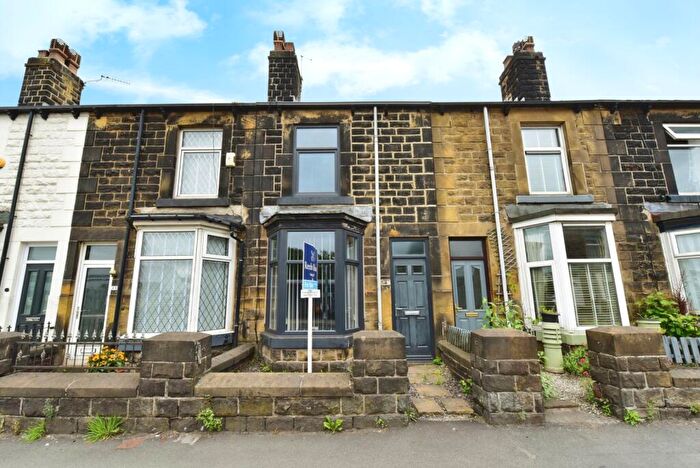 3 Bedroom Terraced House For Sale In Leppings Lane, Sheffield, South Yorkshire, S6
