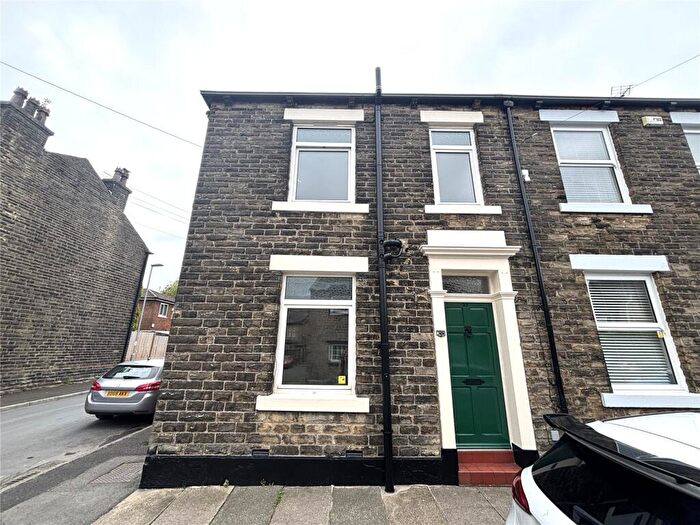 2 Bedroom End Of Terrace House To Rent In Royds Street, Milnrow, Rochdale, OL16