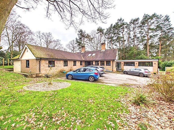 5 Bedroom Detached Bungalow For Sale In Eccleshall Road, Loggerheads, Market Drayton, Shropshire, TF9