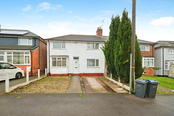 3 Bedroom Semi Detached House For Sale In Coniston Road, Birmingham, West Midlands, B23