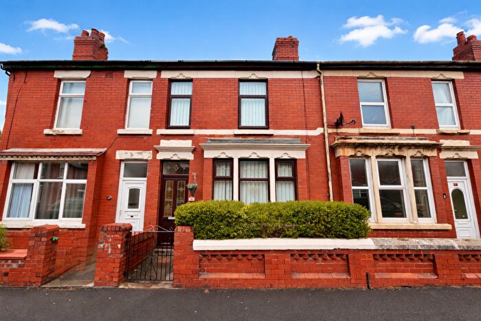 3 Bedroom Terraced House For Sale In Larbreck Avenue, Layton, FY3