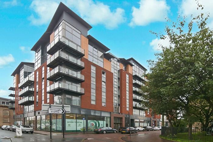 3 Bedroom Flat For Sale In Dunlop Street, Glasgow, G1