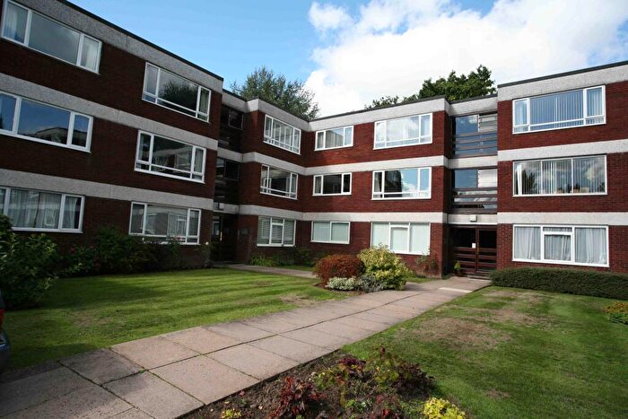 2 Bedroom Flat To Rent In Crofters Court, Edgbaston, B15