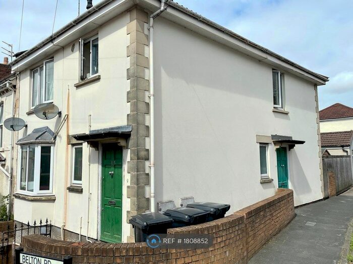 2 Bedroom Flat To Rent In Belton Road, Bristol, BS5