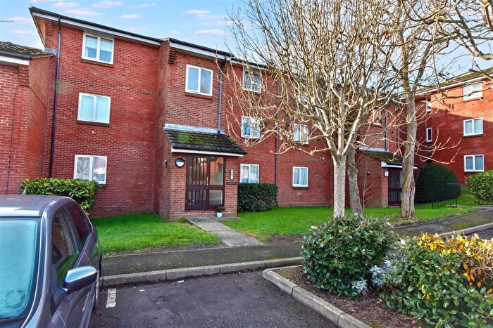 1 Bedroom Flat For Sale In Churchdale Road, Eastbourne, BN22