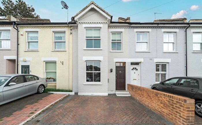 2 Bedroom Terraced House For Sale In Martins Road, Bromley, BR2