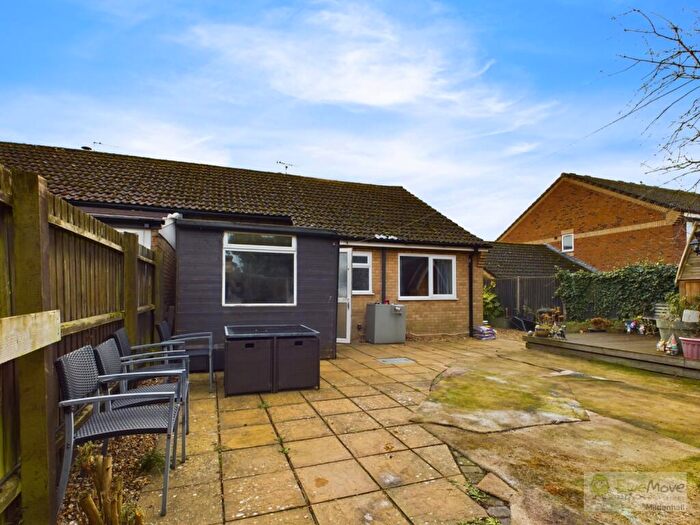 2 Bedroom Semi-Detached Bungalow For Sale In North Road, Lakenheath, IP27