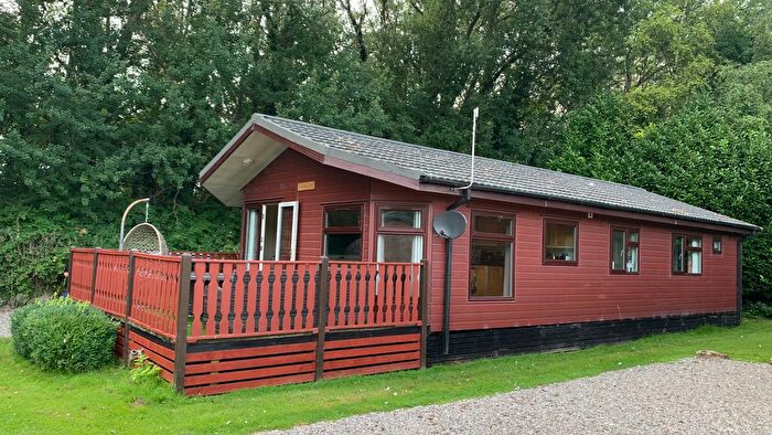 3 Bedroom Lodge For Sale In Silverdale Drive, South Lakeland Leisure Village, Carnforth, LA6