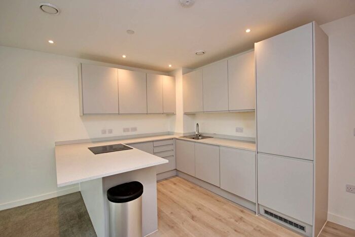 2 Bedroom Flat To Rent In Wharf End, Manchester, M17