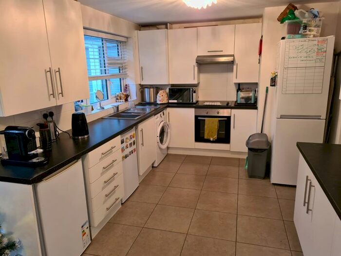 3 Bedroom Detached House To Rent In Park Crescent, Elstree, Hertfordshire, WD6
