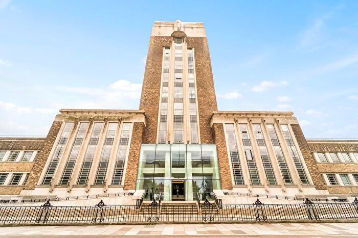 1 Bedroom Flat To Rent In Uxbridge Road, West Ealing, W13