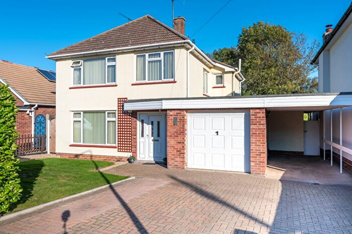 3 Bedroom Detached House For Sale In Ferry Road, Felixstowe, Suffolk, IP11