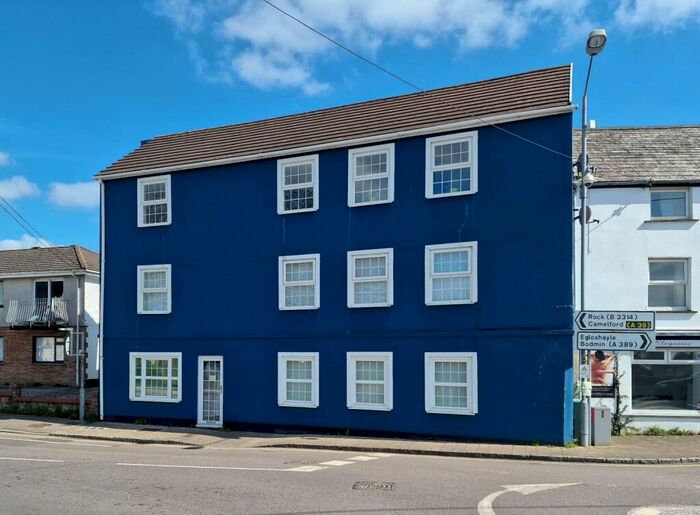 2 Bedroom Flat To Rent In Wadebridge, Cornwall, PL27