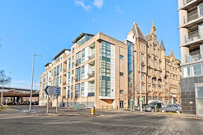 3 Bedroom Flat For Sale In Carnoustie Street, Tradeston, Glasgow, G5
