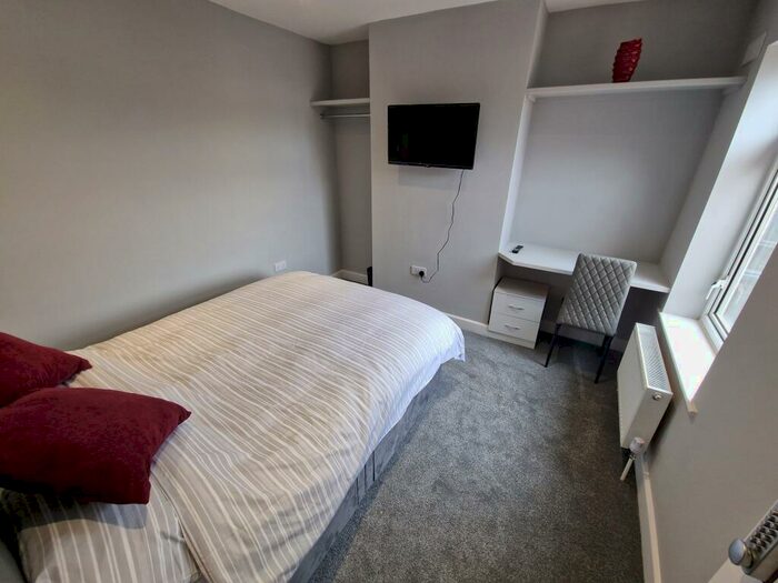 1 Bedroom Terraced House To Rent In King Street, Sutton Bridge, Spalding, Lincolnshire, PE12