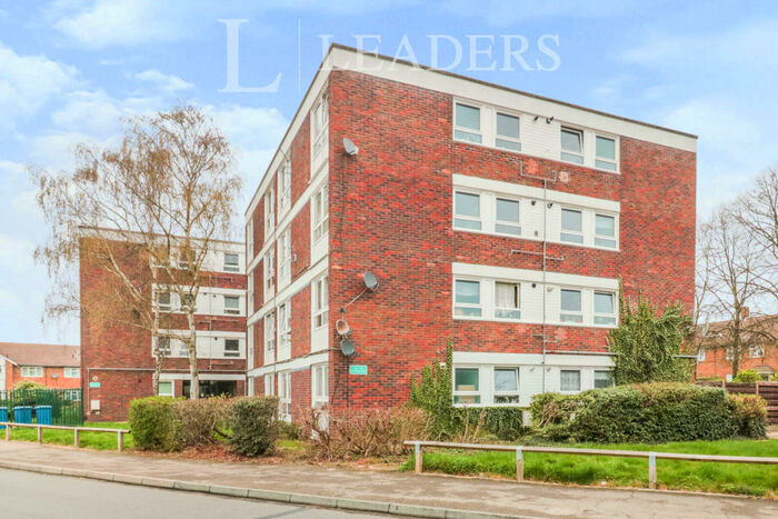 1 Bedroom Flat To Rent In Parsonage Leys, CM20