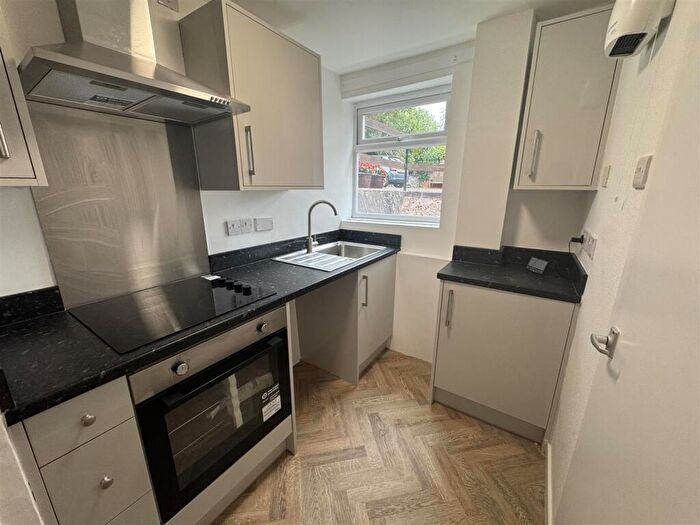 1 Bedroom Apartment To Rent In Chartwell Grange, Halesowen Road, Cradley Heath, B64