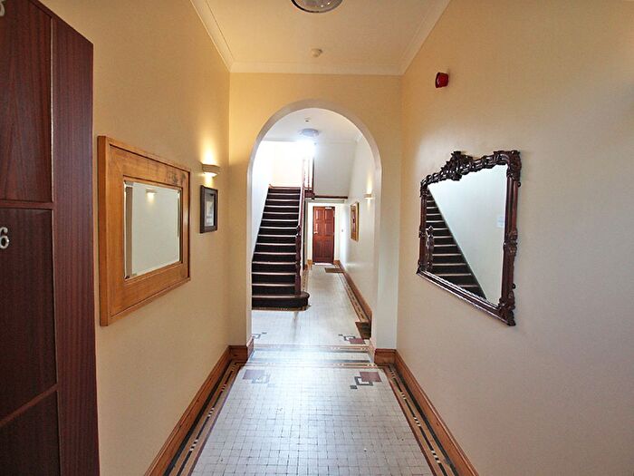 1 Bedroom Flat To Rent In Flat, De Brompton Court, West Brampton, Newcastle, ST5