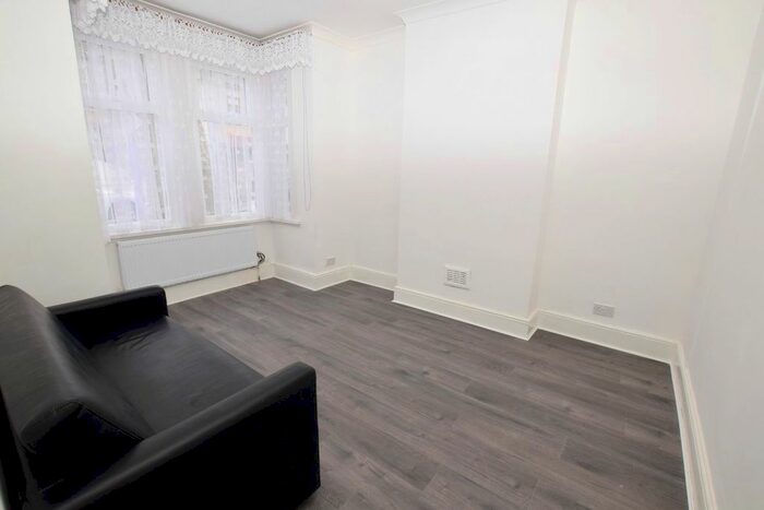 4 Bedroom Terraced House To Rent In St Bernard's Road, East Ham E6