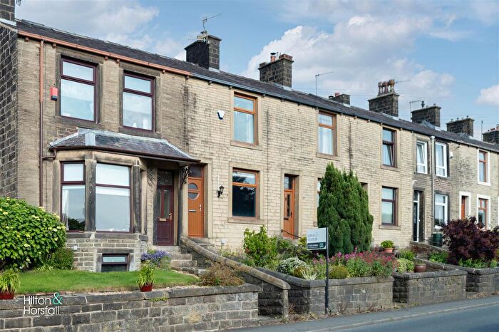 2 Bedroom Terraced House For Sale In Hawthorne Terrace, Foulridge, BB8