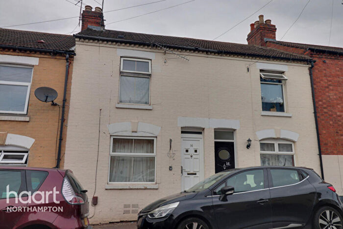 3 Bedroom Terraced House To Rent In Northcote Street, Northampton, NN2