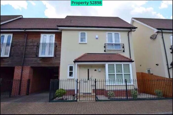 3 Bedroom Semi Detached House For Sale In Far Holme, Middleton, Milton Keynes, MK10