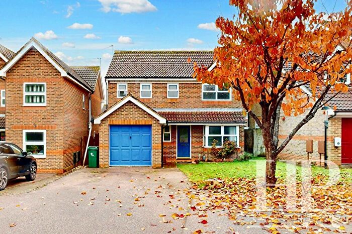 4 Bedroom Detached House To Rent In Moorland Road, Maidenbower, RH10