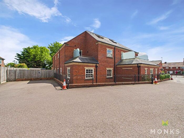 2 Bedroom Flat To Rent In Copthorne Road, Shrewsbury, SY3