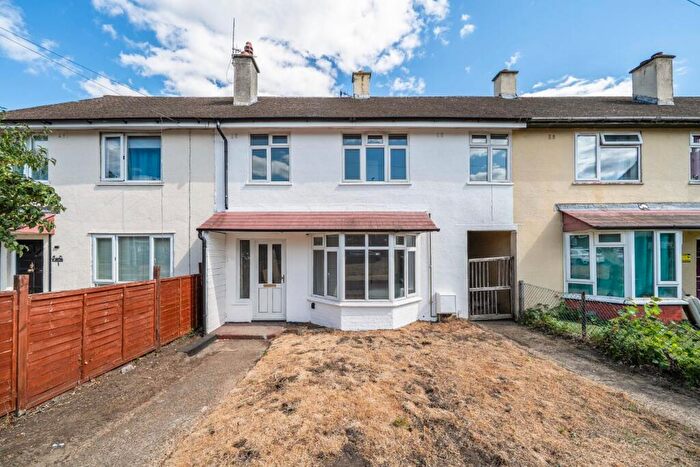 4 Bedroom Terraced House To Rent In Littlebrook Manorway, Dartford, DA1