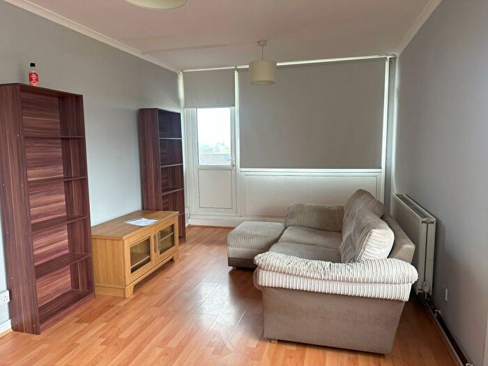 2 Bedroom Flat To Rent In Samuel Vale House, Canal Basin, Coventry, CV1