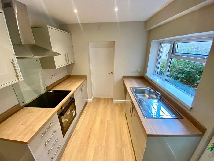 2 Bedroom Property To Rent In Aberdyberthi Street, Hafod, Swansea, SA1