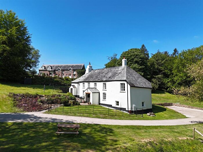 4 Bedroom Detached House For Sale In Thornbury - Holsworthy - Devon, EX22