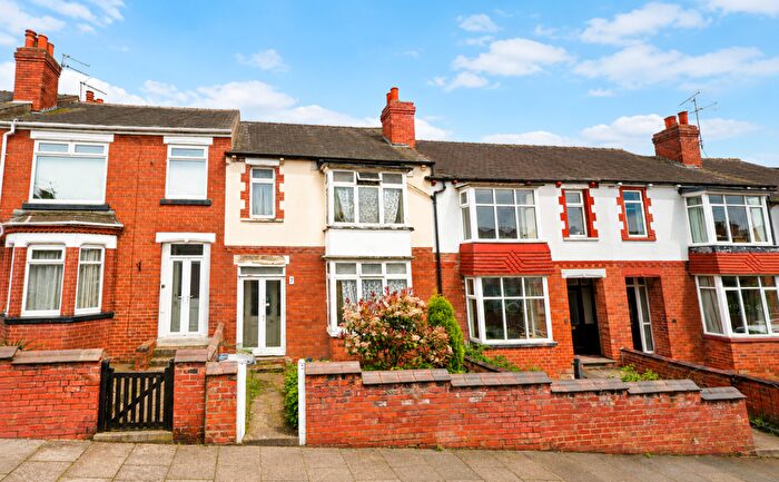 3 Bedroom Terraced House For Sale In Mansfield Road, Doncaster, DN4