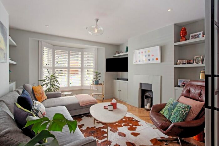 4 Bedroom Terraced House To Rent In Dulwich Road London, SE24