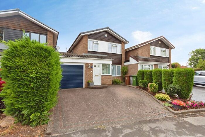 3 Bedroom Link Detached House For Sale In Rowood Drive, Solihull, B92
