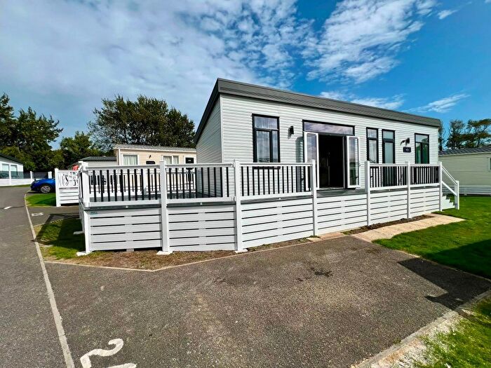 2 Bedroom Park Home For Sale In Braunton Road, Ashford, Barnstaple, EX31