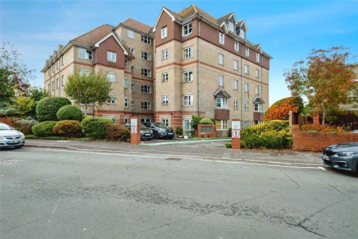 1 Bedroom Apartment For Sale In Halebrose Court, Southbourne, BH6