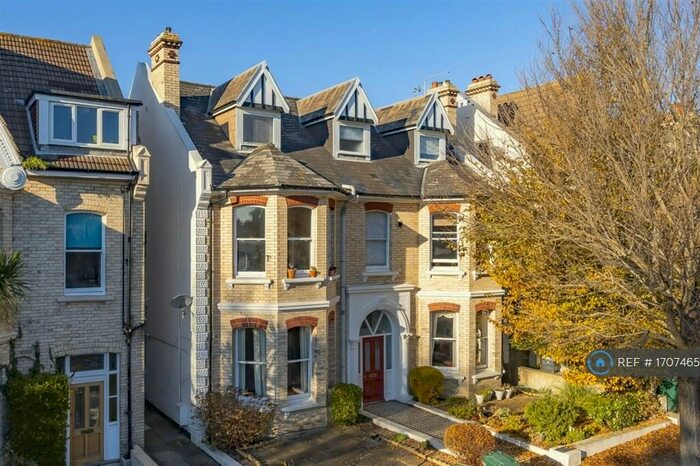 1 Bedroom Flat To Rent In Wilbury Gardens, Hove, BN3