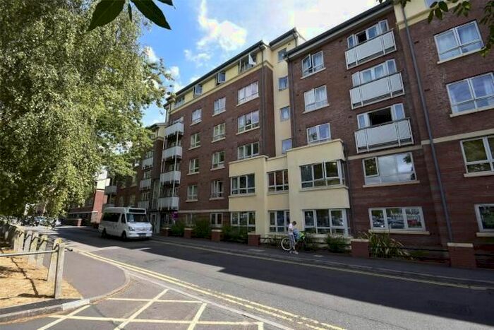 2 Bedroom Flat To Rent In New Charlotte Street, Bedminster, Bristol, BS3