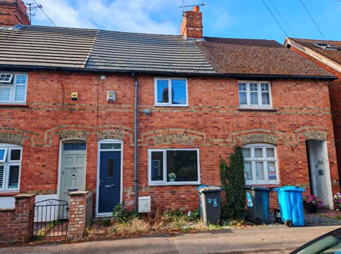 2 Bedroom Terraced House For Sale In The Croft, Maidenhead, Berkshire, SL6