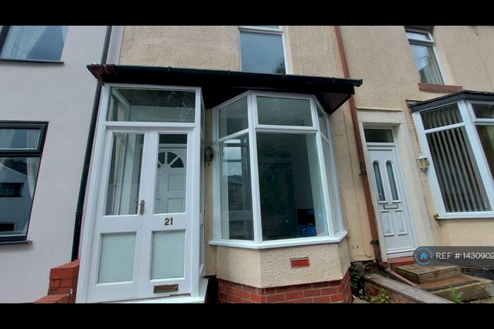 2 Bedroom Terraced House To Rent In Berkeley Road, Bolton, BL1
