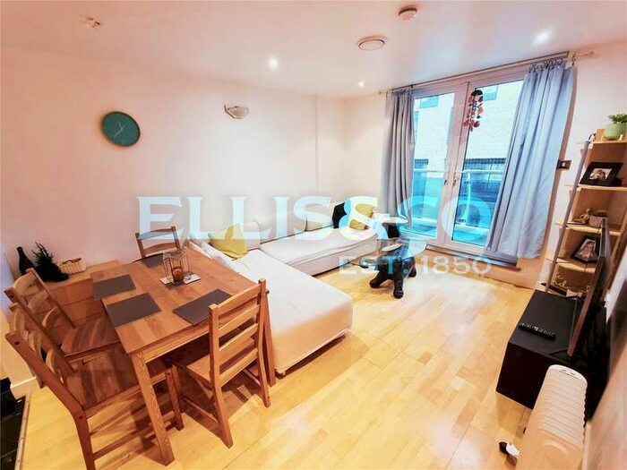 2 Bedroom Property To Rent In Lyon Road, Harrow HA1