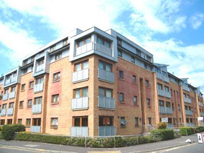 2 Bedroom Apartment To Rent In Craighall Road, Glasgow, G4