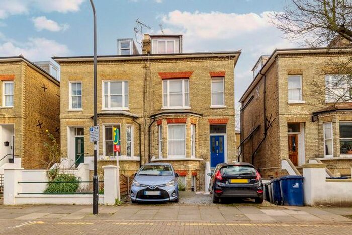 1 Bedroom Flat To Rent In Oxford Road, Ealing Broadway, London, W5