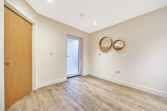 1 Bedroom Flat To Rent In Stert Street, Abingdon, OX14