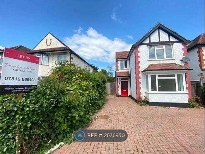 5 Bedroom Detached House To Rent In Beechcroft Gardens, Wembley, HA9
