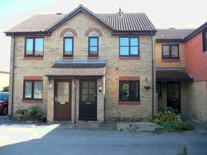 2 Bedroom Leisure Facility Commercial To Rent In Warden Abbey, Bedford, MK41