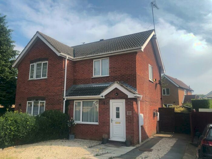 2 Bedroom House To Rent In Dale Close, Wellingborough, NN8